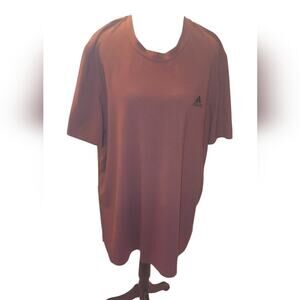 Rich Maroon Short Sleeved Performance T-shirt Athletic Fit Mens Size XL Adidas